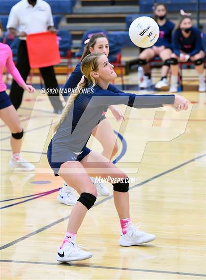 Thumbnail 2 in St. David vs. Anthem Prep (AIA 1A Final) photogallery.
