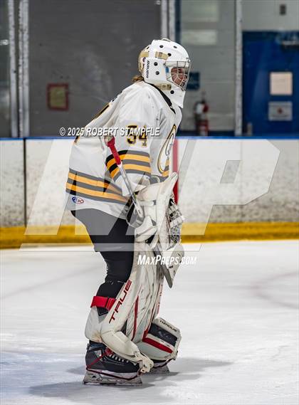 Thumbnail 2 in Meadville @ Quaker Valley photogallery.