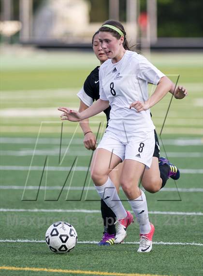 Thumbnail 2 in Cardinal Gibbons vs. Northern Guilford (NCHSAA 3A Playoff) photogallery.