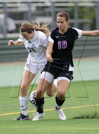 Thumbnail 2 in Cardinal Gibbons vs. Northern Guilford (NCHSAA 3A Playoff) photogallery.