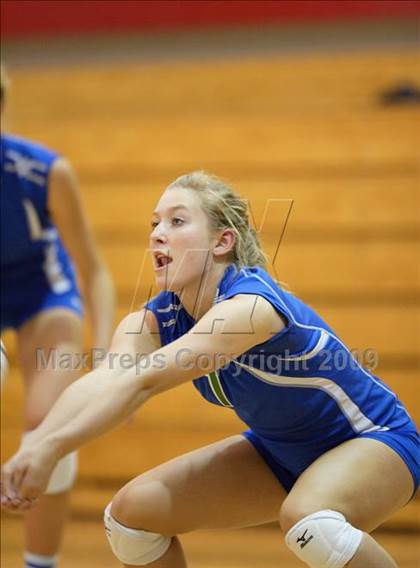 Thumbnail 2 in Doherty vs. Durango (Cherry Creek Classic) photogallery.