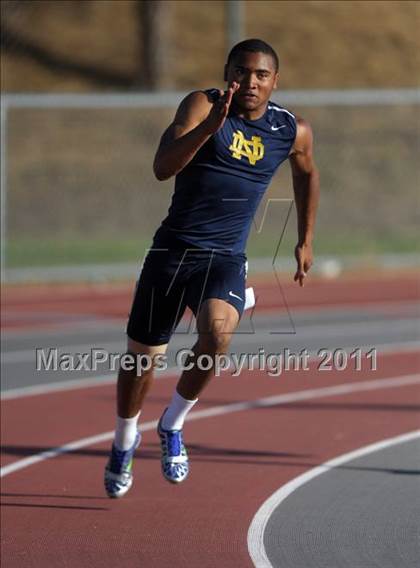 Thumbnail 3 in Mission League Finals photogallery.