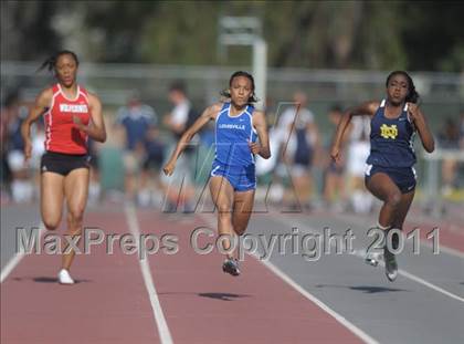Thumbnail 2 in Mission League Finals photogallery.