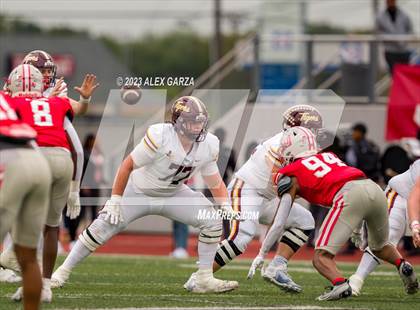 Thumbnail 1 in Dripping Springs vs Judson (UIL football 6A D2 area playoff) photogallery.
