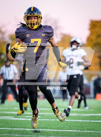Thumbnail 3 in River Rouge @. King photogallery.