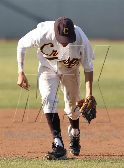 Thumbnail 3 in Chaminade @ Crespi photogallery.