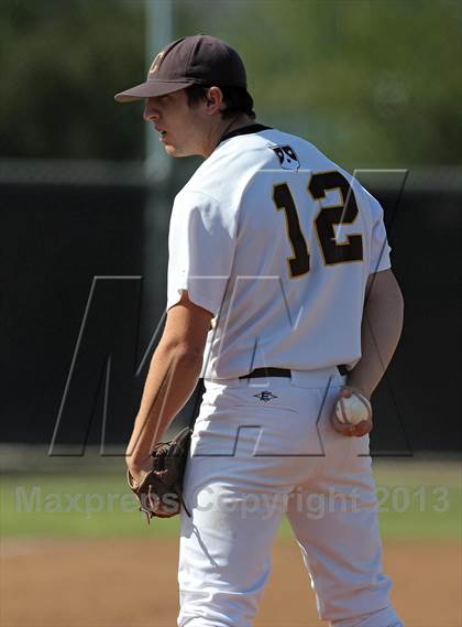 Thumbnail 3 in Chaminade @ Crespi photogallery.