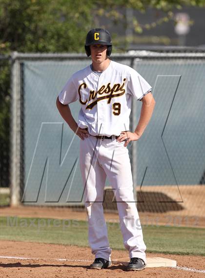 Thumbnail 2 in Chaminade @ Crespi photogallery.