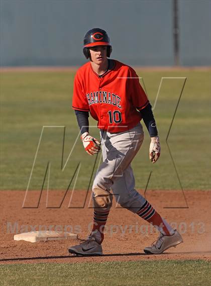 Thumbnail 1 in Chaminade @ Crespi photogallery.