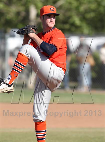Thumbnail 2 in Chaminade @ Crespi photogallery.