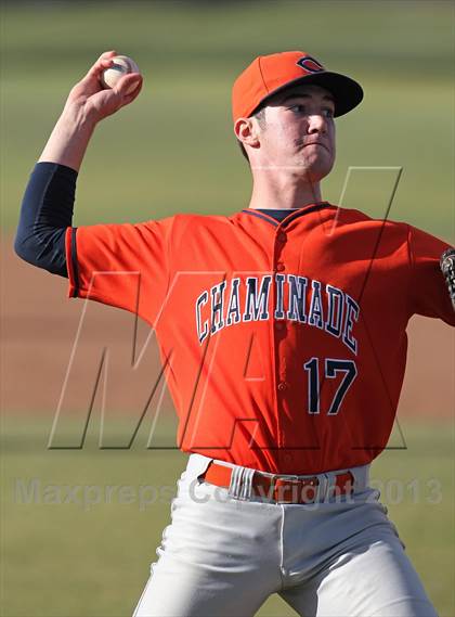 Thumbnail 3 in Chaminade @ Crespi photogallery.