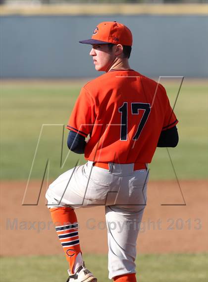 Thumbnail 3 in Chaminade @ Crespi photogallery.