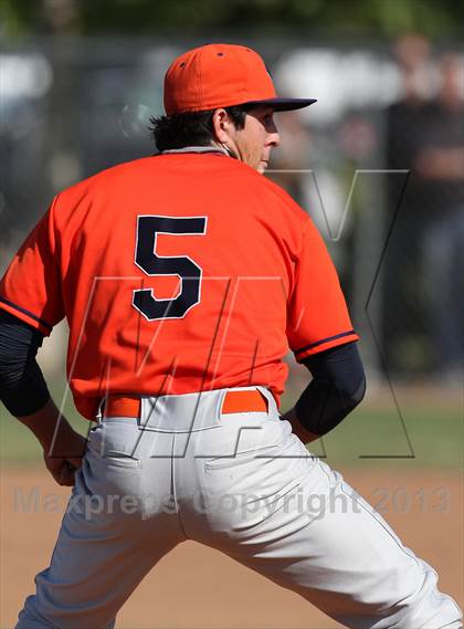 Thumbnail 1 in Chaminade @ Crespi photogallery.