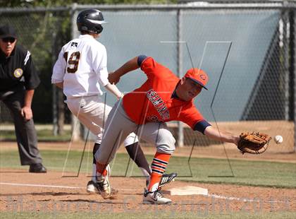 Thumbnail 3 in Chaminade @ Crespi photogallery.