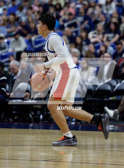 Thumbnail 3 in Valley vs. Perrin-Whitt (UIL Basketball 1A D1 Final) photogallery.