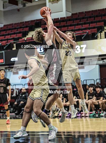 Thumbnail 1 in Xaverian vs Scarsdale (Public vs Catholic Hoops Showdown) photogallery.