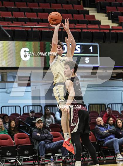 Thumbnail 2 in Xaverian vs Scarsdale (Public vs Catholic Hoops Showdown) photogallery.