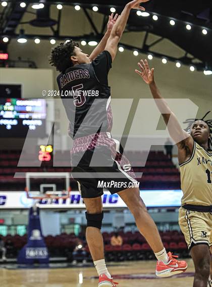 Thumbnail 3 in Xaverian vs Scarsdale (Public vs Catholic Hoops Showdown) photogallery.