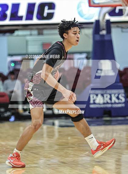 Thumbnail 1 in Xaverian vs Scarsdale (Public vs Catholic Hoops Showdown) photogallery.