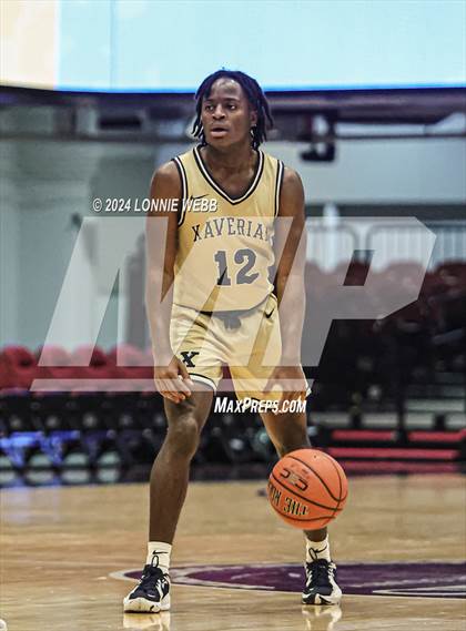 Thumbnail 1 in Xaverian vs Scarsdale (Public vs Catholic Hoops Showdown) photogallery.