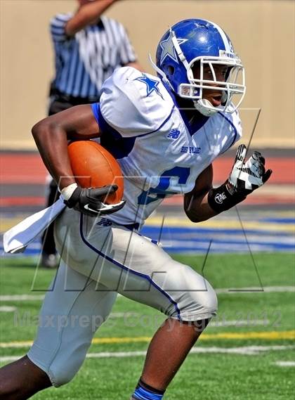 Thumbnail 1 in Hamilton vs. Springfield (Crosstown Showdown) photogallery.