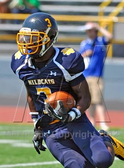 Thumbnail 3 in Hamilton vs. Springfield (Crosstown Showdown) photogallery.