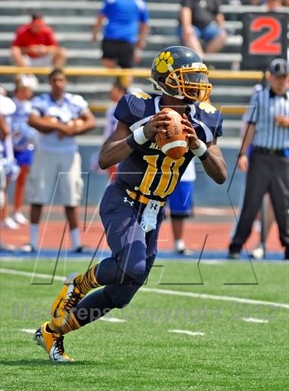 Thumbnail 1 in Hamilton vs. Springfield (Crosstown Showdown) photogallery.