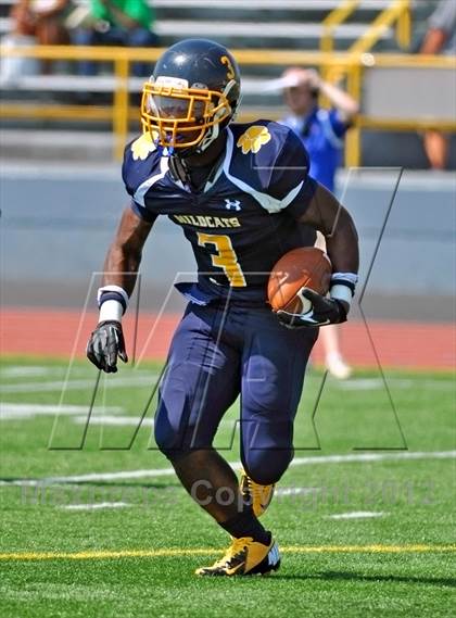 Thumbnail 1 in Hamilton vs. Springfield (Crosstown Showdown) photogallery.