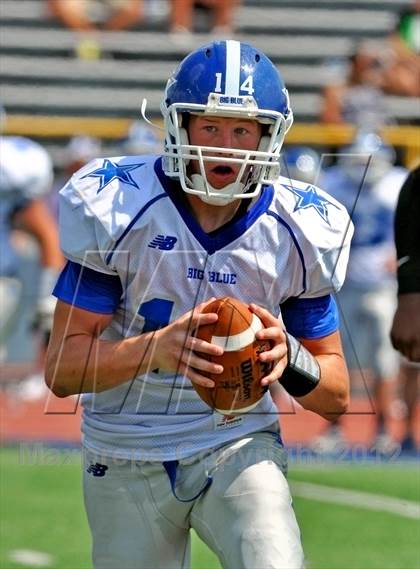 Thumbnail 1 in Hamilton vs. Springfield (Crosstown Showdown) photogallery.