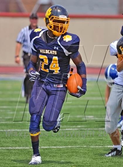 Thumbnail 1 in Hamilton vs. Springfield (Crosstown Showdown) photogallery.