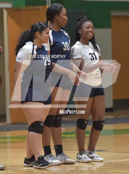 Thumbnail 1 in Hillside @ Cardinal Gibbons photogallery.