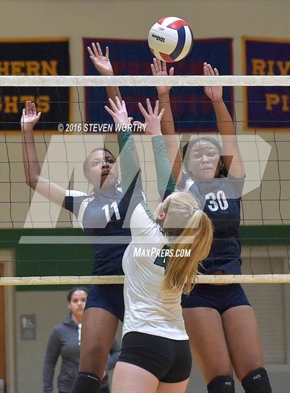 Thumbnail 2 in Hillside @ Cardinal Gibbons photogallery.