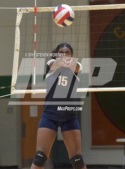 Thumbnail 2 in Hillside @ Cardinal Gibbons photogallery.