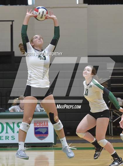 Thumbnail 1 in Hillside @ Cardinal Gibbons photogallery.