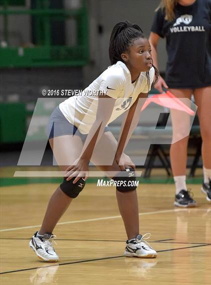 Thumbnail 1 in Hillside @ Cardinal Gibbons photogallery.