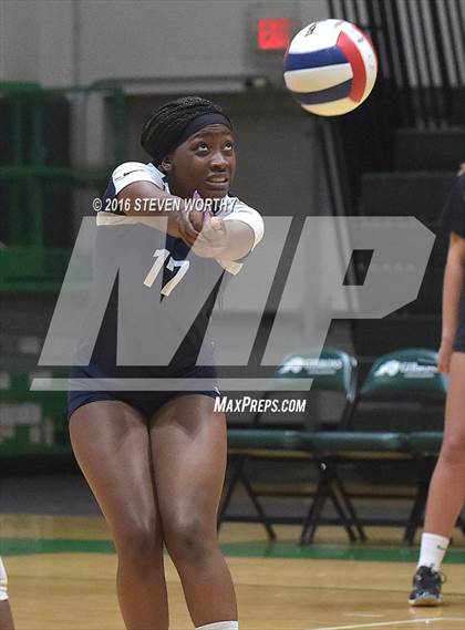 Thumbnail 1 in Hillside @ Cardinal Gibbons photogallery.