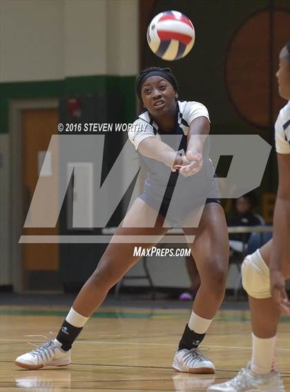 Thumbnail 1 in Hillside @ Cardinal Gibbons photogallery.