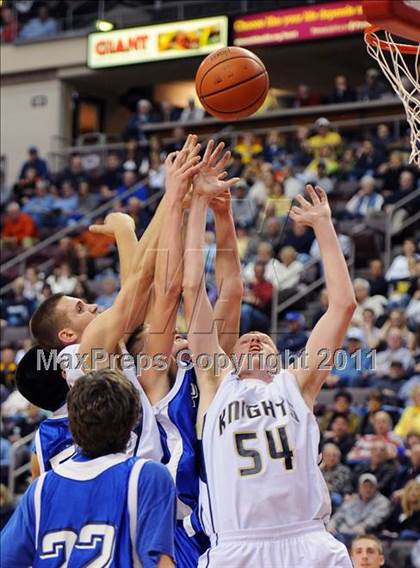 Thumbnail 3 in Lampeter-Strasburg vs. Eastern York (D3 Semifinals) photogallery.