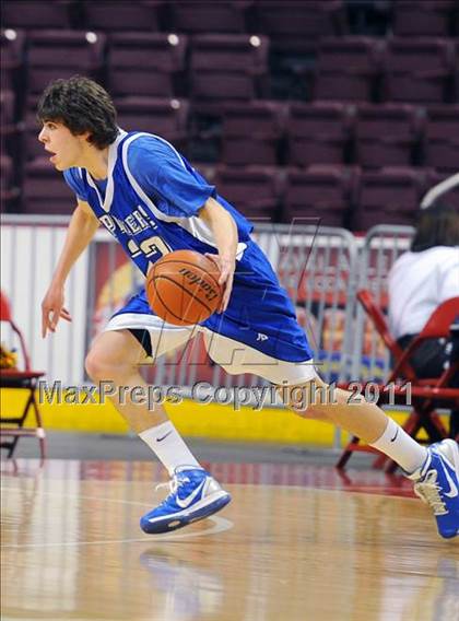 Thumbnail 3 in Lampeter-Strasburg vs. Eastern York (D3 Semifinals) photogallery.