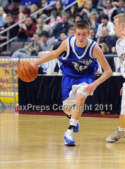 Thumbnail 2 in Lampeter-Strasburg vs. Eastern York (D3 Semifinals) photogallery.