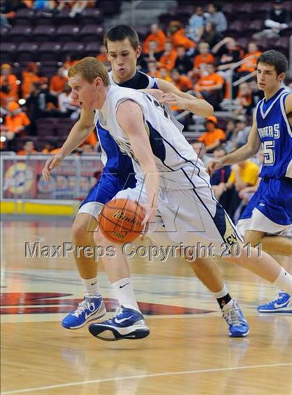 Thumbnail 3 in Lampeter-Strasburg vs. Eastern York (D3 Semifinals) photogallery.