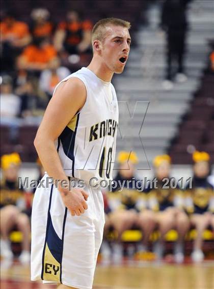 Thumbnail 1 in Lampeter-Strasburg vs. Eastern York (D3 Semifinals) photogallery.
