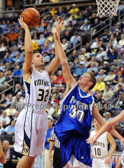 Thumbnail 1 in Lampeter-Strasburg vs. Eastern York (D3 Semifinals) photogallery.