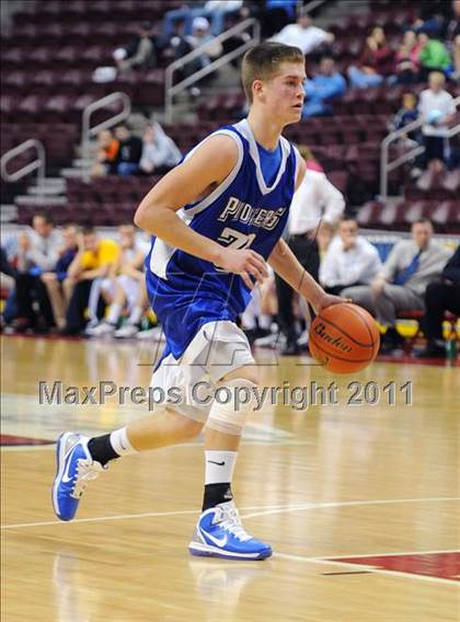 Thumbnail 3 in Lampeter-Strasburg vs. Eastern York (D3 Semifinals) photogallery.