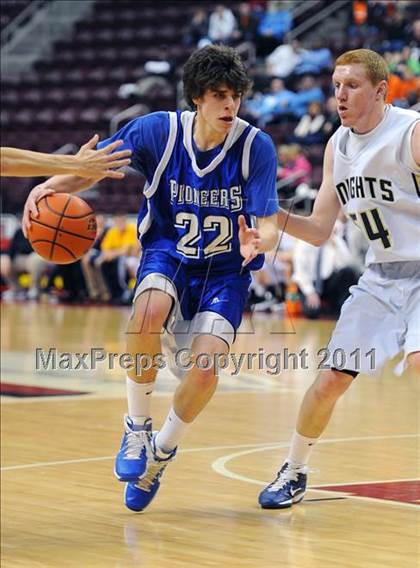 Thumbnail 1 in Lampeter-Strasburg vs. Eastern York (D3 Semifinals) photogallery.