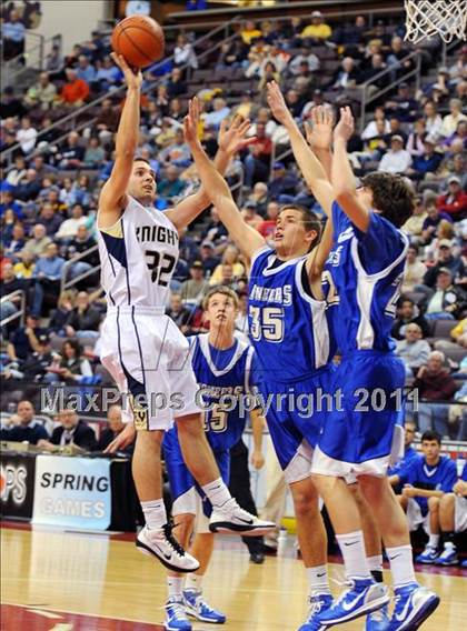 Thumbnail 2 in Lampeter-Strasburg vs. Eastern York (D3 Semifinals) photogallery.