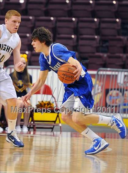 Thumbnail 1 in Lampeter-Strasburg vs. Eastern York (D3 Semifinals) photogallery.