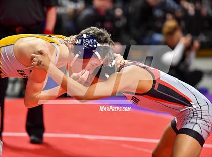 Thumbnail 2 in UIL State Championships - 6A 106lb Final photogallery.