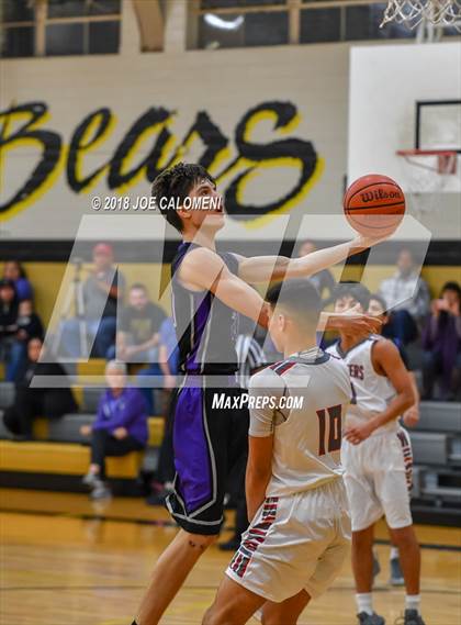 Thumbnail 2 in Lee [Robert E.] vs Saint Mary's Hall (SAISD Basketball Tournament) photogallery.