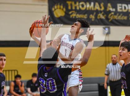 Thumbnail 3 in Lee [Robert E.] vs Saint Mary's Hall (SAISD Basketball Tournament) photogallery.
